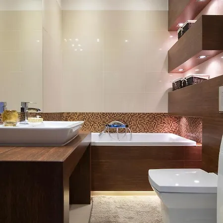 Zeta Park, Sun & Snow